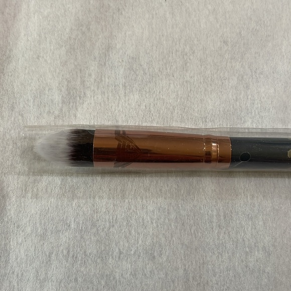 Luxie Makeup Brushes (5) *New* - Picture 9 of 16